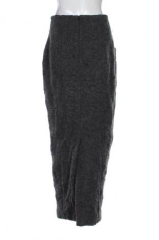 Пола Unbranded, Размер M, Цвят Сив, Цена 9,20 €