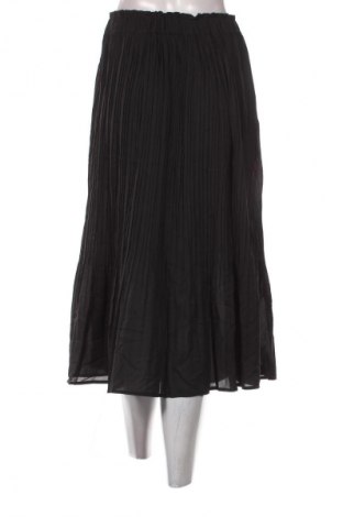 Пола Unbranded, Размер XL, Цвят Черен, Цена 13,80 €