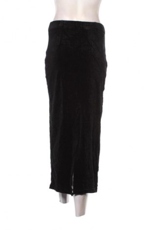 Пола Unbranded, Размер M, Цвят Черен, Цена 7,15 €