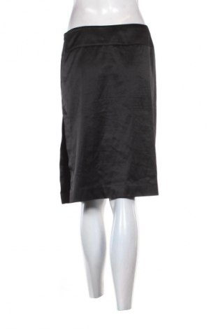 Пола Vero Moda, Размер M, Цвят Черен, Цена 10,26 €