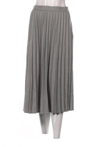 Пола Yessica, Размер M, Цвят Многоцветен, Цена 12,00 €