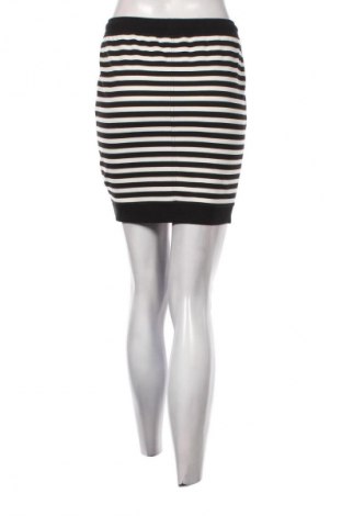 Spódnica Yfl Reserved, Rozmiar S, Kolor Kolorowy, Cena 23,99 zł