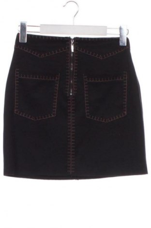 Пола Zara, Размер XS, Цвят Черен, Цена 10,00 €