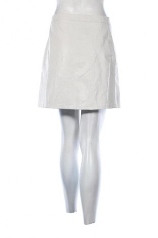 Пола Zara, Размер M, Цвят Бял, Цена 10,16 €