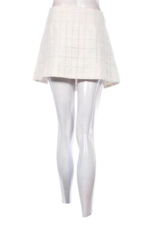 Пола Zara, Размер L, Цвят Многоцветен, Цена 10,00 €