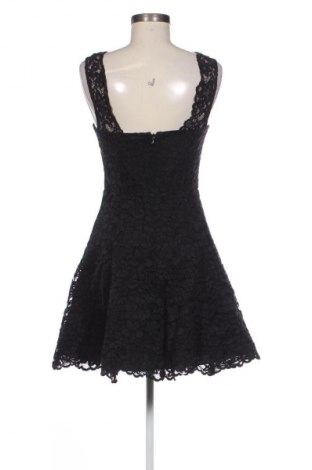 Рокля & Other Stories, Размер M, Цвят Черен, Цена 41,93 €