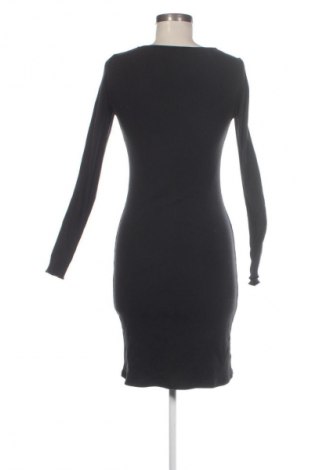 Sukienka Aada Studios, Rozmiar M, Kolor Czarny, Cena 129,99 zł