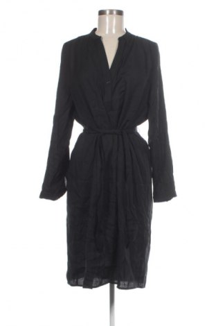 Sukienka Aada Studios, Rozmiar M, Kolor Czarny, Cena 232,99 zł