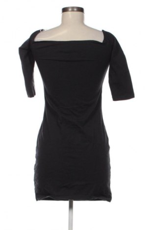 Рокля Adidas Originals, Размер M, Цвят Многоцветен, Цена 24,03 €