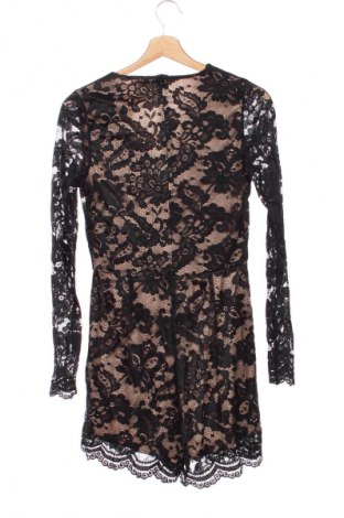 Ruha Amisu, Méret M, Szín Sokszínű, Ár 8 237 Ft