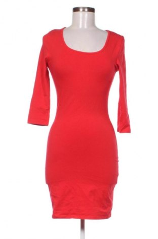 Рокля Amisu, Размер M, Цвят Червен, Цена 20,00 €
