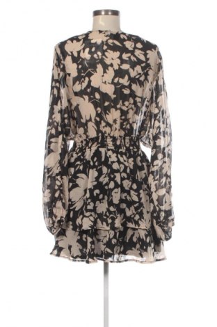 Ruha Amisu, Méret M, Szín Sokszínű, Ár 3 059 Ft