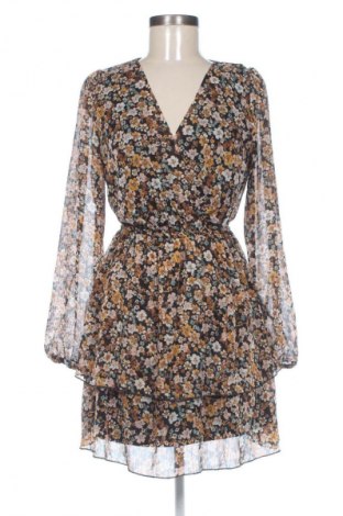 Рокля Amisu, Размер S, Цвят Многоцветен, Цена 20,00 €