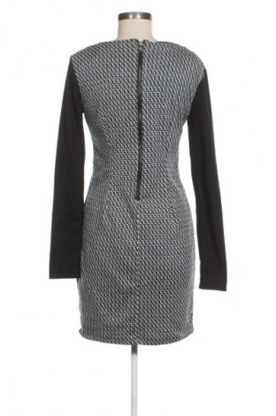 Ruha Amisu, Méret M, Szín Sokszínű, Ár 8 085 Ft