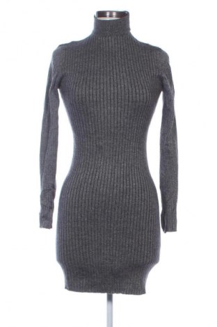 Рокля Amisu, Размер M, Цвят Сив, Цена 20,00 €