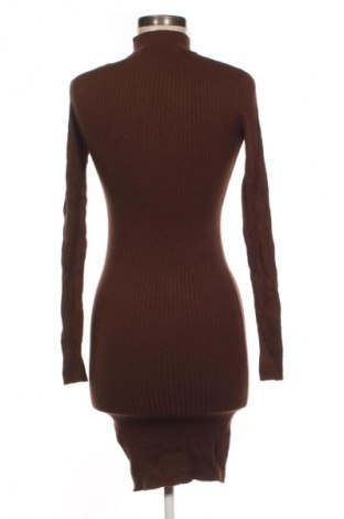 Рокля Amisu, Размер S, Цвят Кафяв, Цена 5,62 €