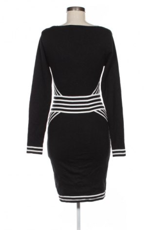 Ruha Amisu, Méret M, Szín Fekete, Ár 5 019 Ft