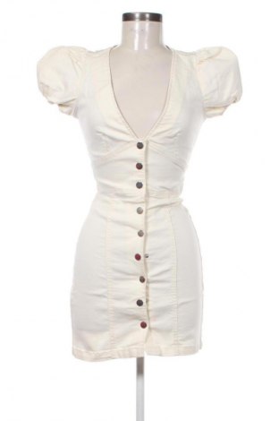 Ruha Bershka, Méret S, Szín Ekrü
, Ár 10 331 Ft