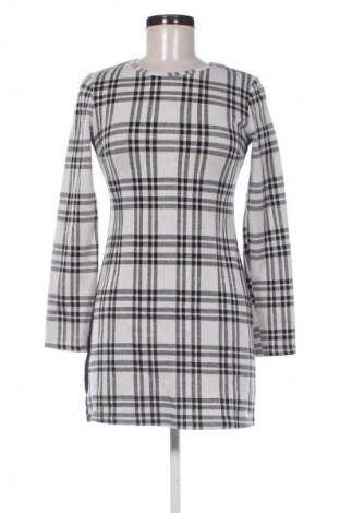 Sukienka Bershka, Rozmiar S, Kolor Kolorowy, Cena 107,17 zł