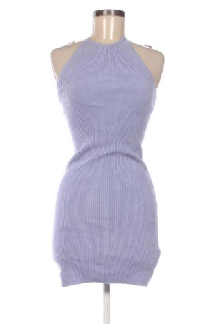 Sukienka Bershka, Rozmiar M, Kolor Niebieski, Cena 169,86 zł