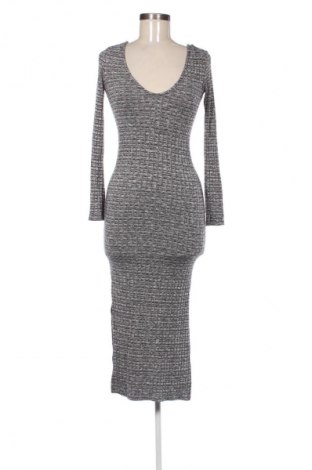Kleid Bershka, Größe S, Farbe Grau, Preis € 19,95