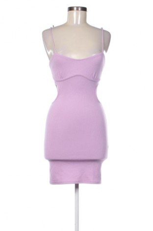 Sukienka Bershka, Rozmiar S, Kolor Fioletowy, Cena 106,99 zł