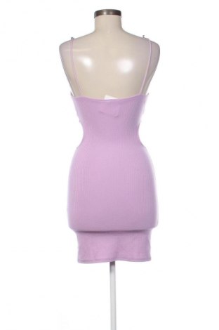 Sukienka Bershka, Rozmiar S, Kolor Fioletowy, Cena 106,99 zł