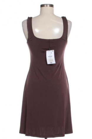 Рокля Bershka, Размер L, Цвят Кафяв, Цена 32,21 €