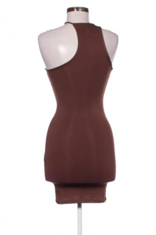 Рокля Bershka, Размер XS, Цвят Кафяв, Цена 24,54 €