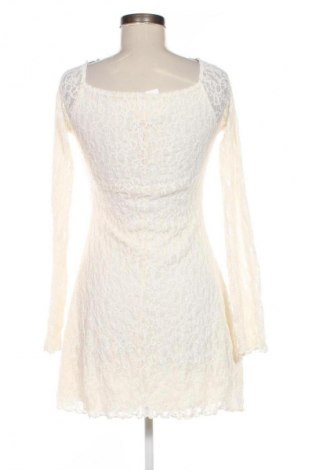 Рокля Bershka, Размер M, Цвят Многоцветен, Цена 32,21 €