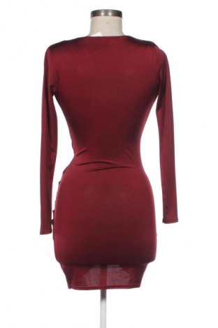 Рокля Boohoo, Размер S, Цвят Червен, Цена 20,00 €