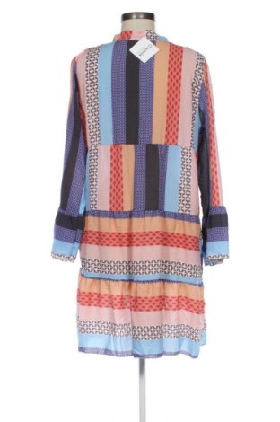 Sukienka Boohoo, Rozmiar M, Kolor Kolorowy, Cena 51,99 zł