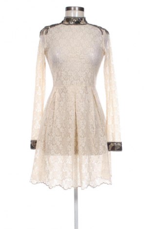 Ruha Buch, Méret S, Szín Ekrü
, Ár 22 828 Ft