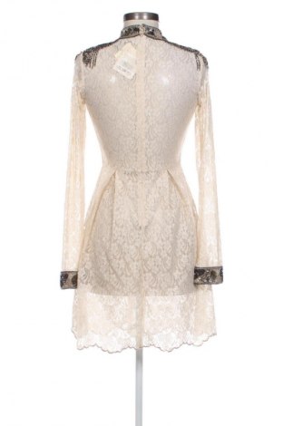 Ruha Buch, Méret S, Szín Ekrü
, Ár 22 828 Ft