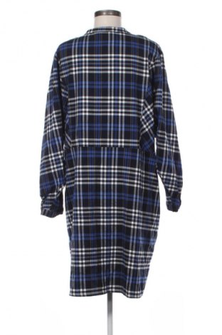 Φόρεμα C&A, Μέγεθος XXL, Χρώμα Πολύχρωμο, Τιμή 15,99 €