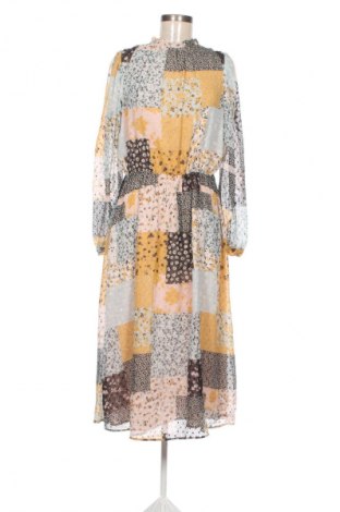 Рокля C&A, Размер M, Цвят Многоцветен, Цена 12,78 €