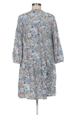 Рокля C&A, Размер M, Цвят Многоцветен, Цена 6,13 €