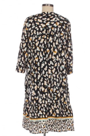 Рокля C&A, Размер L, Цвят Многоцветен, Цена 7,15 €
