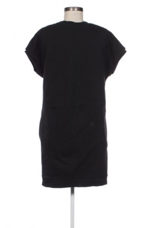 Рокля Calvin Klein Jeans, Размер M, Цвят Черен, Цена 34,77 €