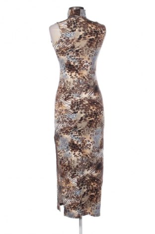 Φόρεμα Caramella, Μέγεθος M, Χρώμα Πολύχρωμο, Τιμή 25,00 €