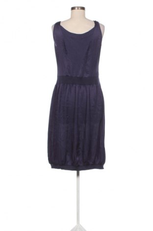 Sukienka Carla Du Nord, Rozmiar M, Kolor Niebieski, Cena 107,17 zł