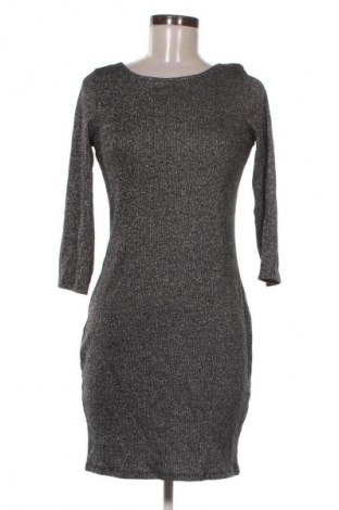 Rochie Clockhouse, Mărime L, Culoare Argintiu, Preț 41,99 Lei