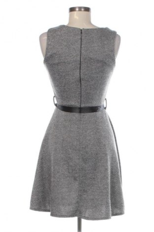 Kleid Colloseum, Größe S, Farbe Mehrfarbig, Preis 4,99 €