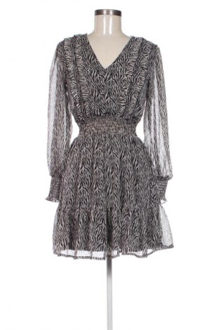 Рокля Cropp, Размер XS, Цвят Многоцветен, Цена 24,54 €