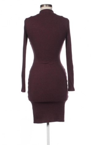 Sukienka Cubus, Rozmiar XS, Kolor Fioletowy, Cena 97,99 zł