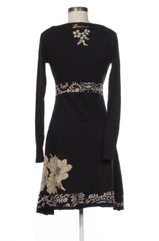 Šaty  Desigual, Velikost L, Barva Černá, Cena  1 190,00 Kč