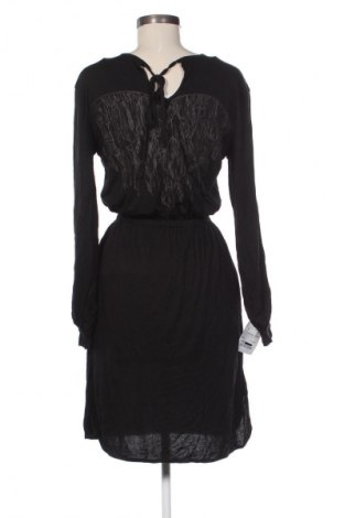 Рокля Diesel, Размер XS, Цвят Многоцветен, Цена 62,00 €