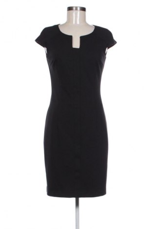 Ruha Dika, Méret M, Szín Fekete, Ár 11 570 Ft