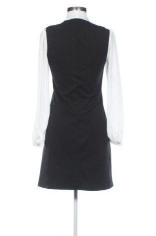 Kleid Dorothy Perkins, Größe S, Farbe Schwarz, Preis 28,00 €
