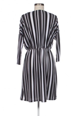 Рокля Esmara, Размер M, Цвят Многоцветен, Цена 19,95 €